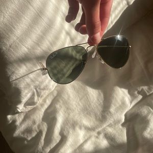 Aviator ray ban sunglasses